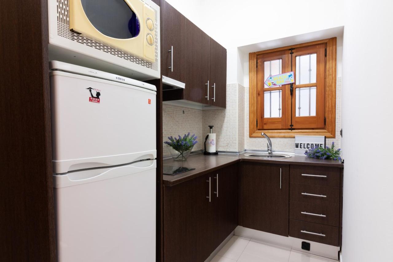 Sea & Wave Carreteria Apartment Малага Екстер'єр фото
